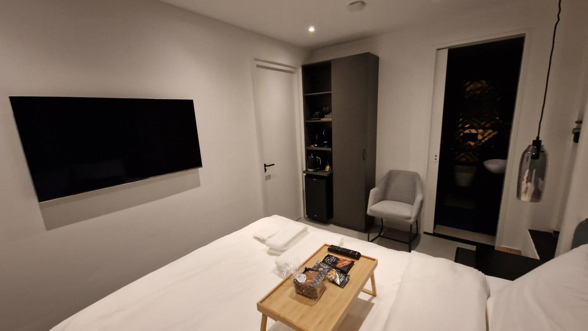 Het Huis Met De Groene Deur Amsterdam Eksteriør billede